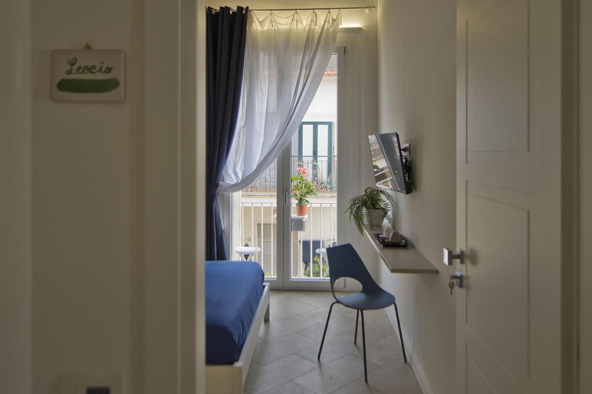 Bed and Breakfast La Viuzza Сорренто Экстерьер фото